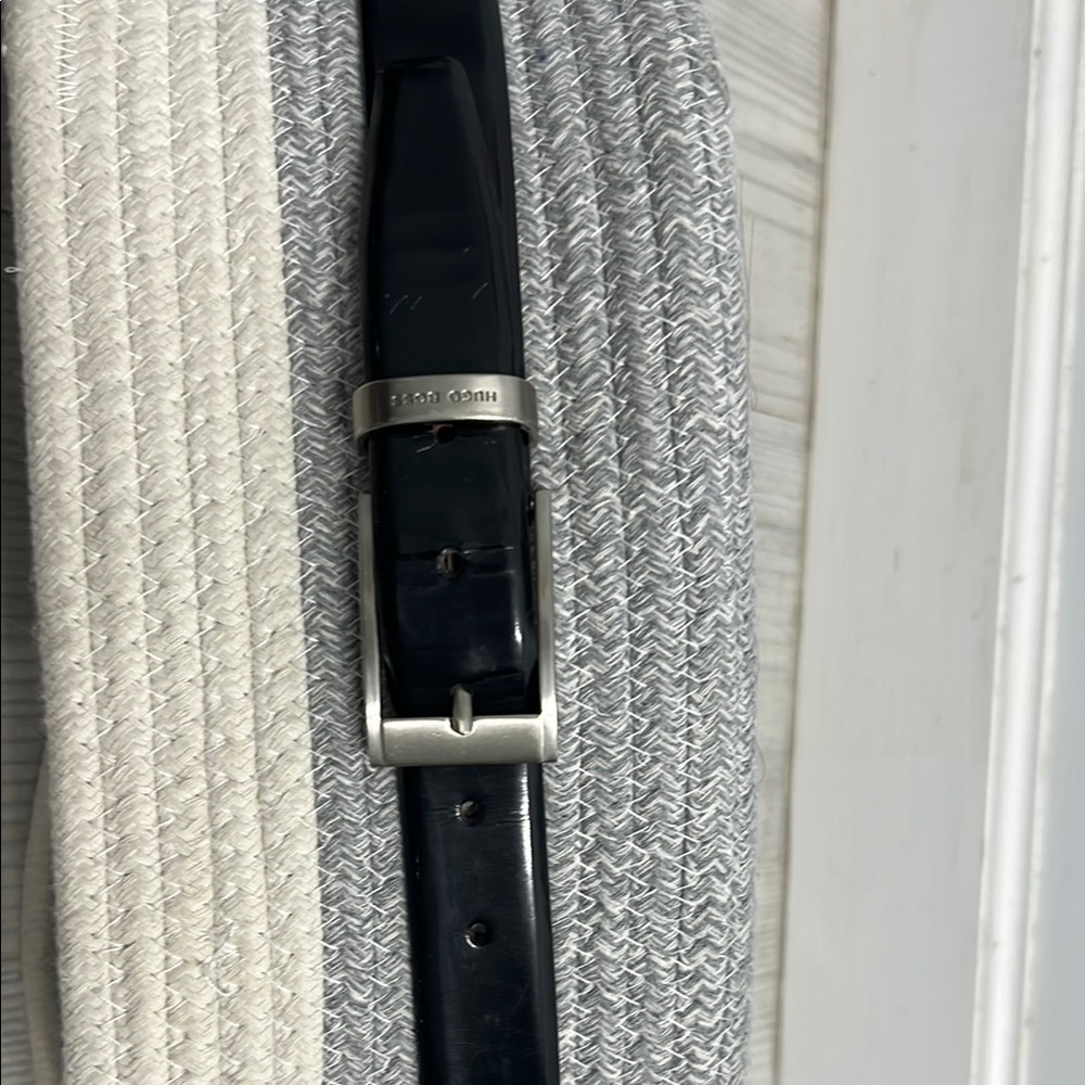 Hugo Boss Men's Black Leather Belt Size 32